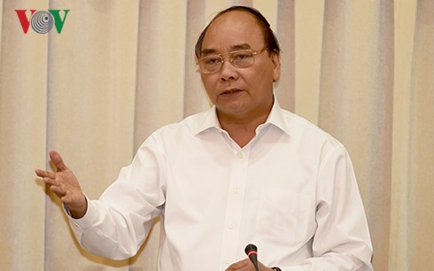 Premierminister Nguyen Xuan Phuc empfängt schwedische Botschafterin in Vietnam - ảnh 1